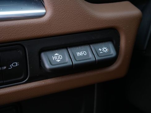 Used 2022 Chevrolet Tahoe High Country image 26