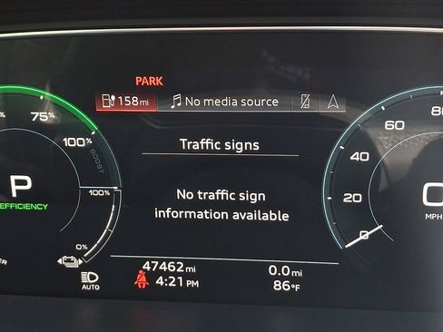 Certified 2023 Audi e-tron Premium Plus w/ Premium Plus Package AWD/4WD image 3
