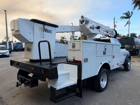 Used 2016 RAM 5500 Tradesman w/ Ambulance Prep Group RWD image 5