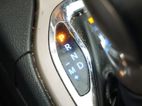 Used 2017 Jeep Grand Cherokee Limited w/ Trailer Tow Group IV image 31