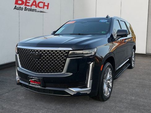 Used 2021 Cadillac Escalade Premium Luxury w/ Driver Assist Tech Package image 3