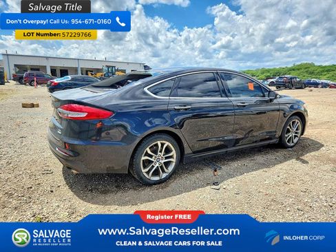 Used 2019 Ford Fusion SEL FWD image 4