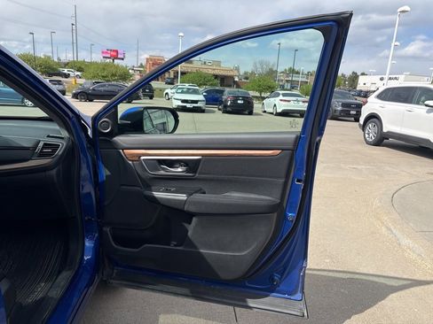 Used 2020 Honda CR-V EX image 19