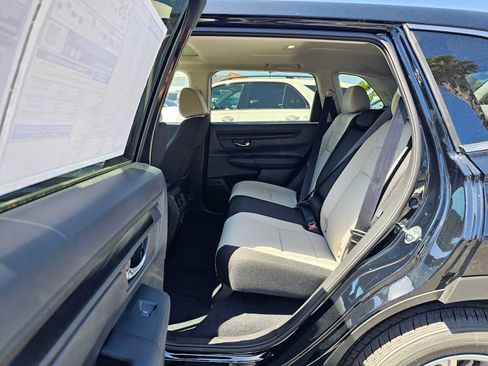 Used 2025 Honda CR-V EX image 15