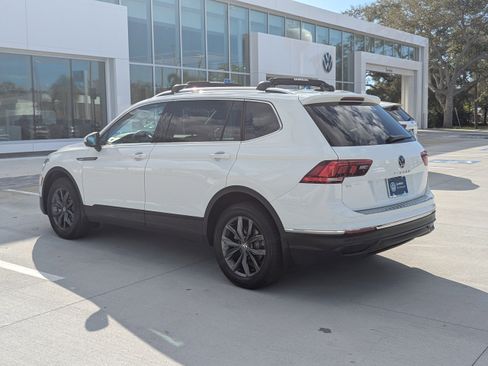 Used 2022 Volkswagen Tiguan SE image 5