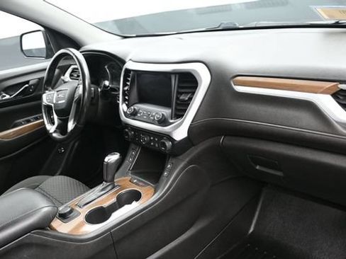 Used 2019 GMC Acadia SLE AWD/4WD image 16