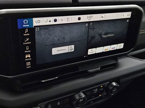 New 2026 Jeep Gladiator Sport AWD/4WD image 18