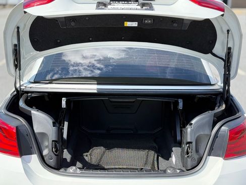 Used 2019 BMW M4 Convertible image 45