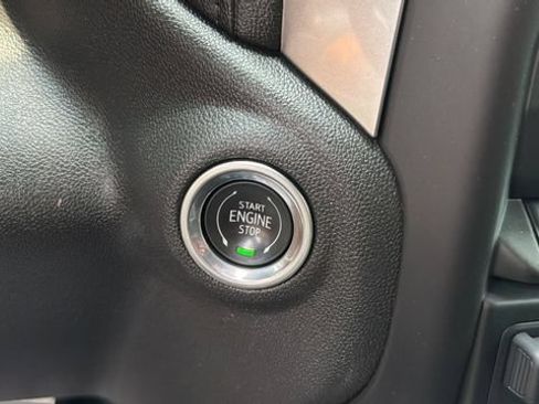 Used 2020 Chevrolet Silverado 1500 RST AWD/4WD image 29