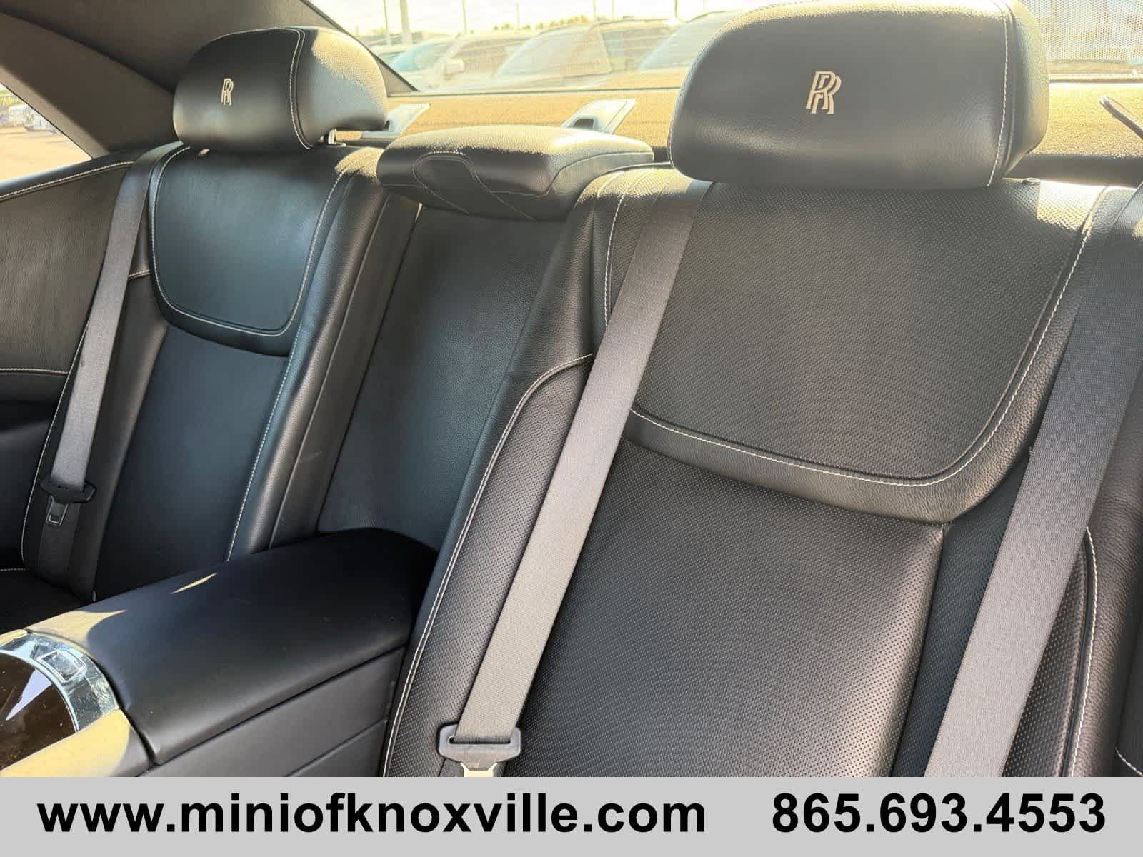 Used 2015 Rolls-Royce Ghost RWD image 18