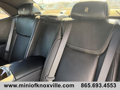 Used 2015 Rolls-Royce Ghost RWD image 18