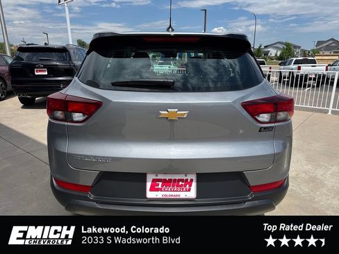 Used 2023 Chevrolet TrailBlazer LS FWD image 4
