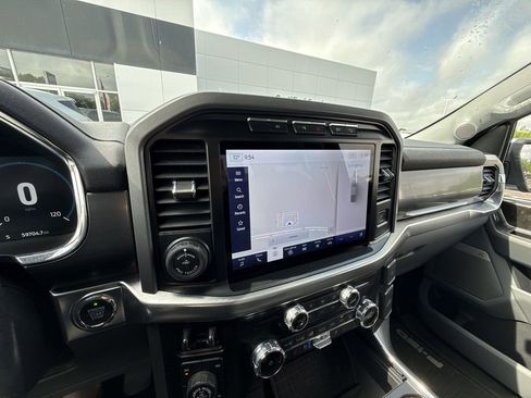 Used 2022 Ford F150 Lariat w/ Equipment Group 502A High AWD/4WD image 20
