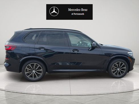 Used 2021 BMW X5 xDrive40i w/ M Sport Package AWD/4WD image 6