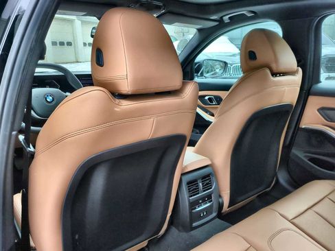 Used 2026 BMW 330i xDrive Sedan w/ Premium Package image 18