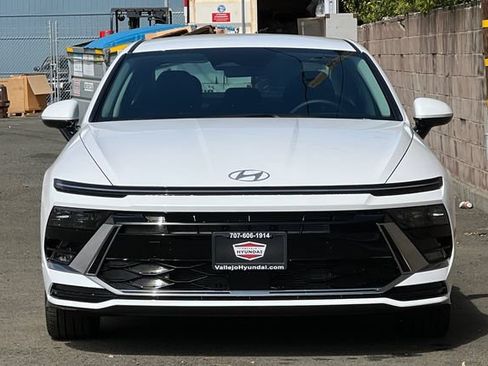 New 2026 Hyundai Sonata SEL FWD image 3