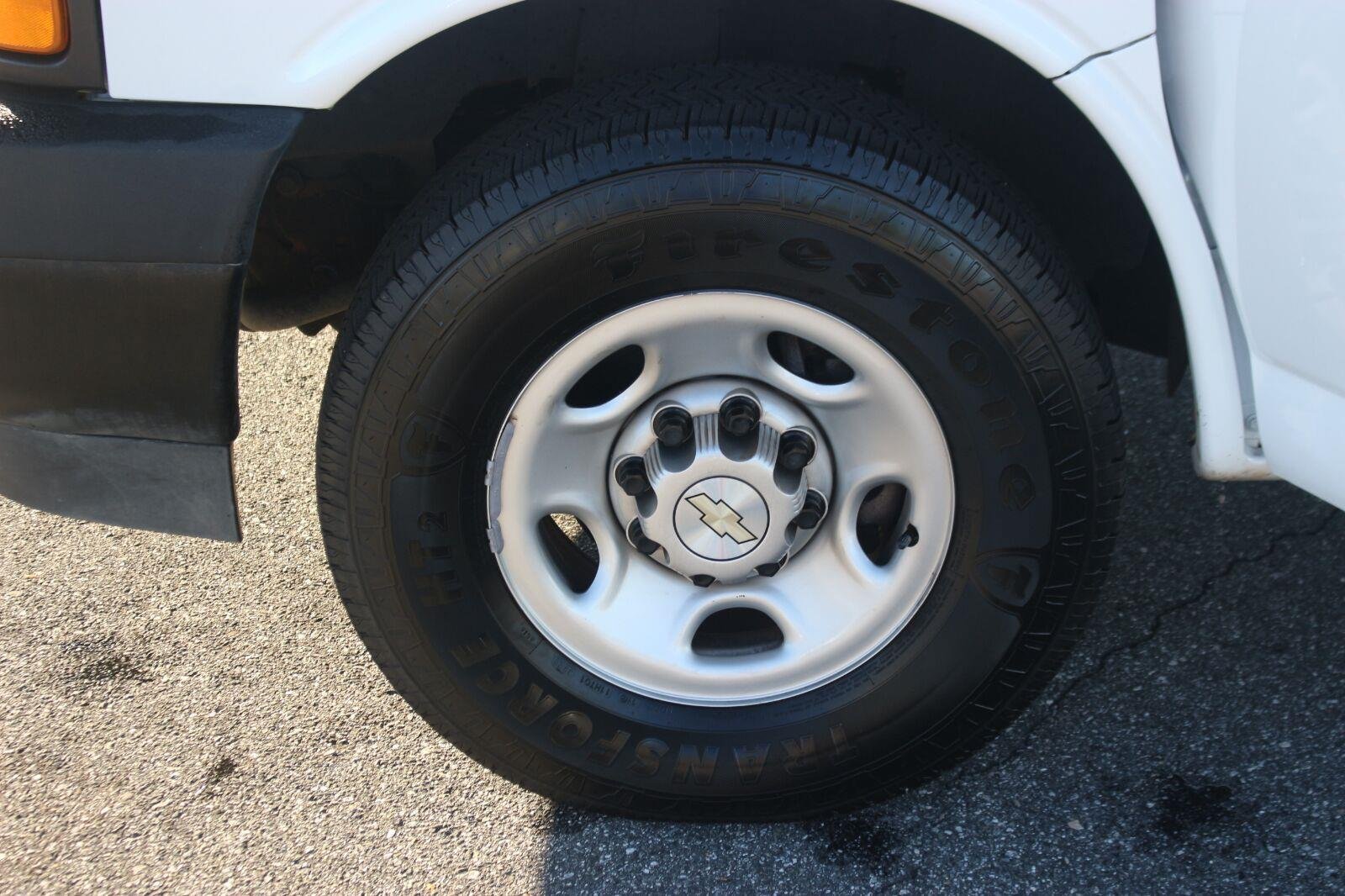 Used 2021 Chevrolet Express 2500 Extended w/ Driver Convenience Package RWD image 34