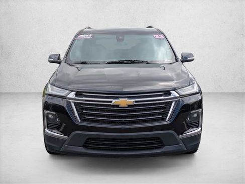 Used 2023 Chevrolet Traverse LT AWD/4WD image 2