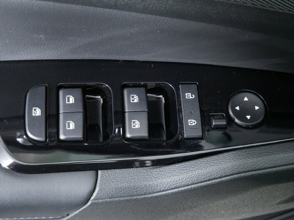 Used 2024 Kia Sportage SX AWD/4WD image 24