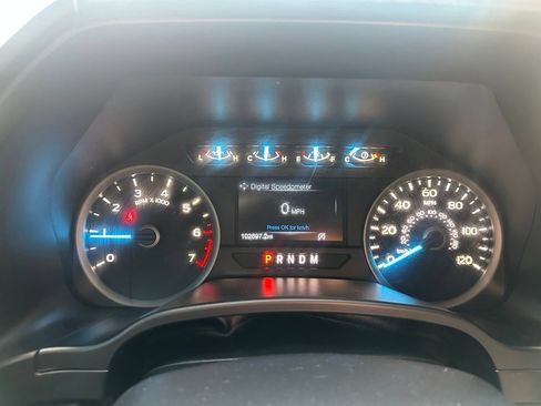 Used 2018 Ford F150 XLT w/ Equipment Group 302A Luxury RWD image 4