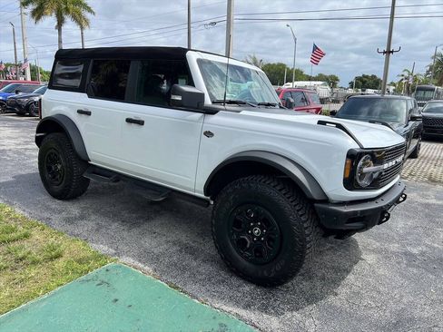 Used 2024 Ford Bronco Wildtrak AWD/4WD image 4