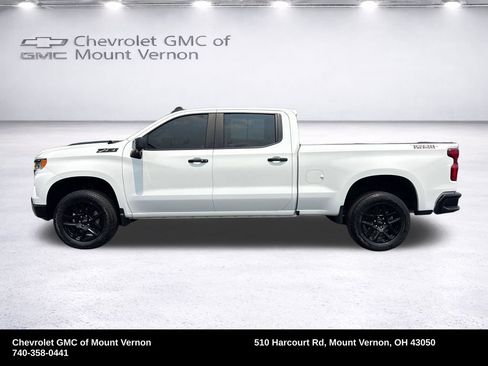 Used 2023 Chevrolet Silverado 1500 LT Trail Boss w/ Convenience Package II AWD/4WD image 2