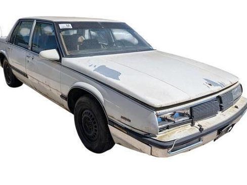 Used 1988 Buick Le Sabre Custom FWD image 8