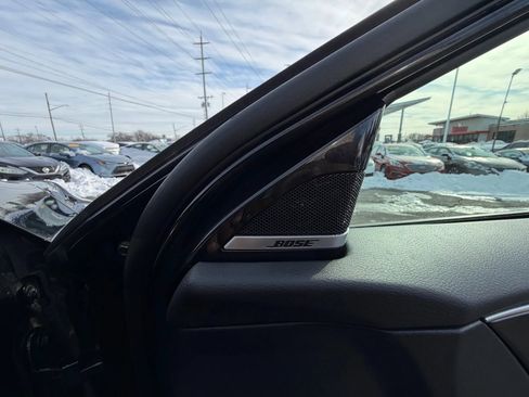 Used 2018 INFINITI QX30 Premium w/ Cargo Package image 30