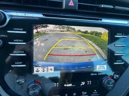 Used 2019 Toyota Camry XSE image 25