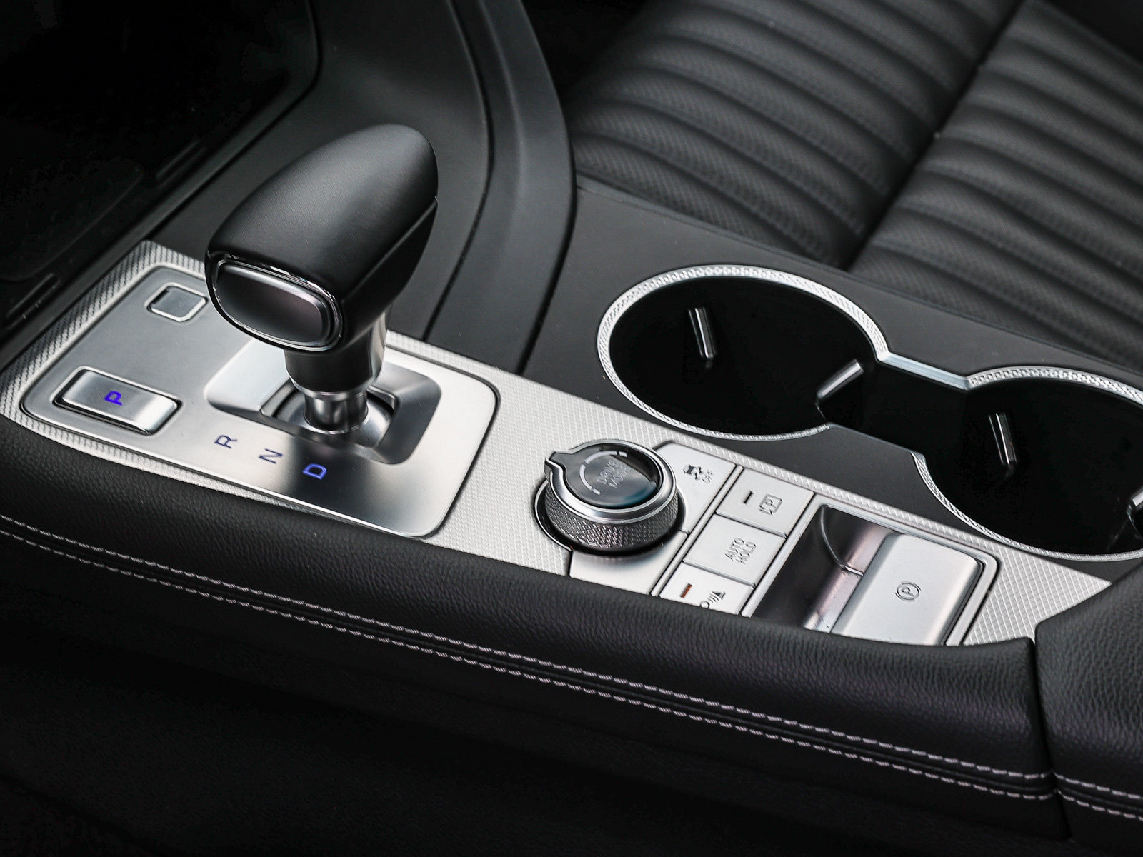 Used 2026 Genesis G70 2.5T Prestige RWD image 20