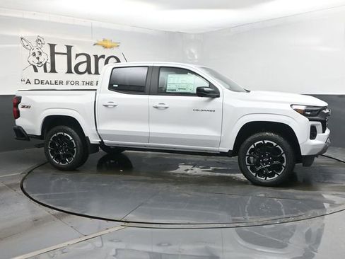 New 2026 Chevrolet Colorado Z71 w/ Technology Package AWD/4WD image 27