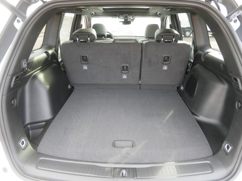 New 2026 Jeep Grand Cherokee Limited image 5