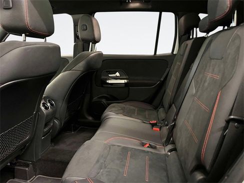 Certified 2022 Mercedes-Benz GLB 250 4MATIC image 12