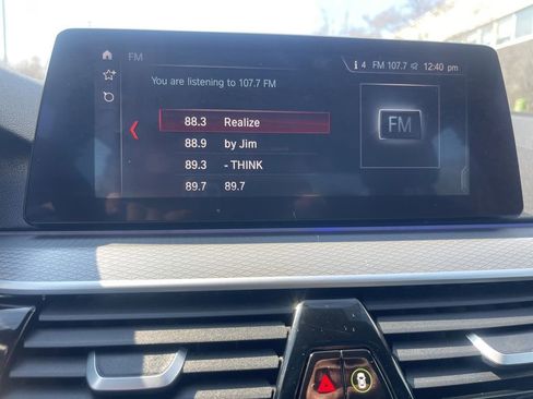 Used 2019 BMW 530i xDrive 530i xDrive w/ M Sport Package image 13