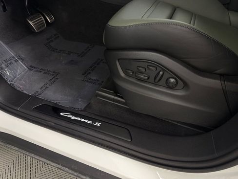 Certified 2026 Porsche Cayenne S image 22