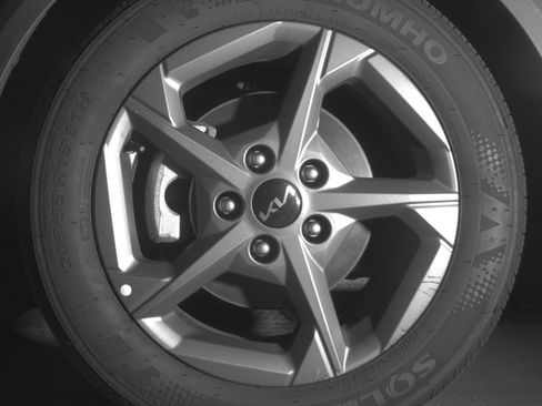 Used 2025 Kia K4 FWD image 12