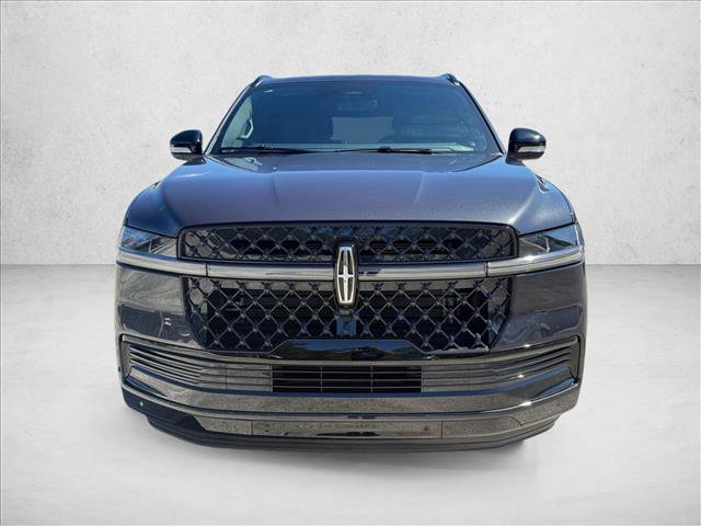 New 2027 Lincoln Navigator Reserve w/ Jet Appearance Package AWD/4WD image 6