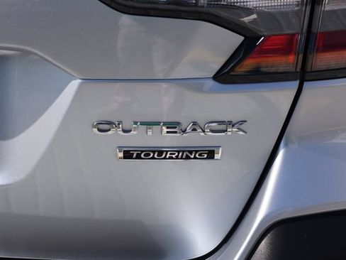 Used 2025 Subaru Outback Touring AWD/4WD image 64