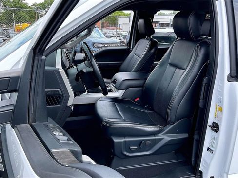 Certified 2021 Ford F250 Lariat w/ Lariat Value Package AWD/4WD image 24
