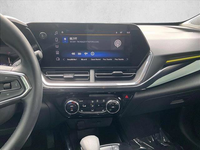 Used 2026 Chevrolet Trax ACTIV FWD image 8