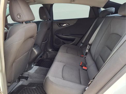 Used 2023 Chevrolet Malibu LS FWD image 11
