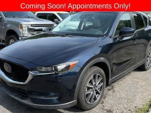 Used 2018 MAZDA CX-5 Touring w/ Preferred Equipment Package FWD image 1