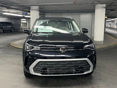 New 2026 Volkswagen Taos SE AWD/4WD image 29