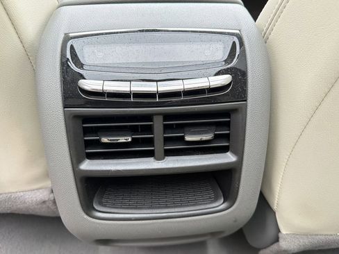 Certified 2023 Cadillac XT5 Premium Luxury image 22