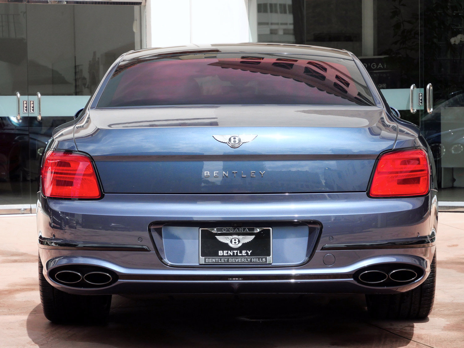 Used 2023 Bentley Flying Spur Azure AWD/4WD image 7