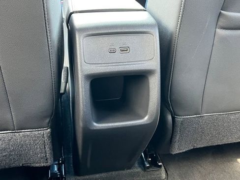 Certified 2024 Buick Envista Sport Touring w/ Convenience I Package FWD image 32