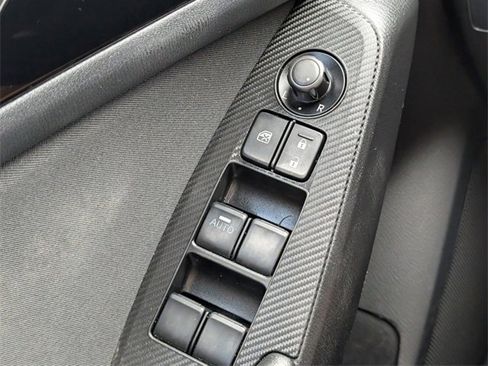 Used 2015 MAZDA MAZDA3 i Touring image 23