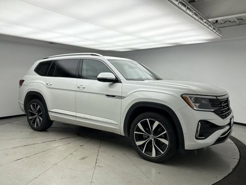 Used 2024 Volkswagen Atlas SEL Premium R-Line AWD/4WD image 7