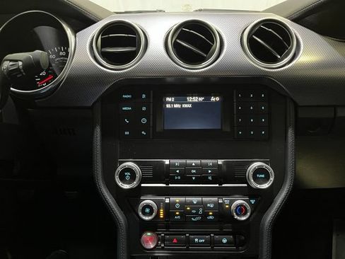 Used 2021 Ford Mustang GT RWD image 19