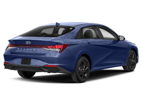 Used 2023 Hyundai Elantra SEL FWD image 6
